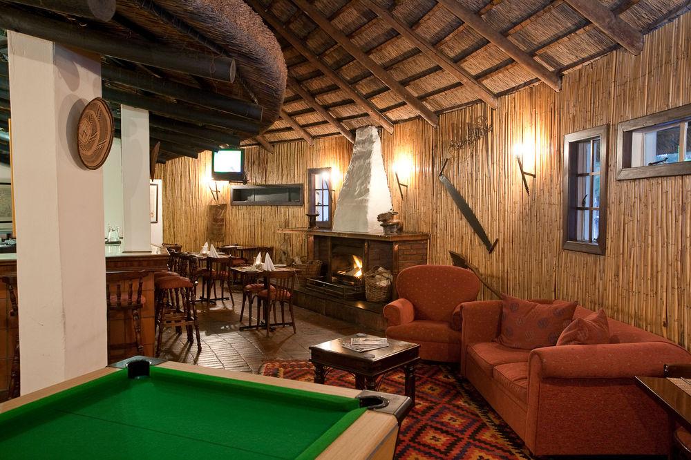 Protea Hotel By Marriott Oudtshoorn Riempie Estate מראה חיצוני תמונה