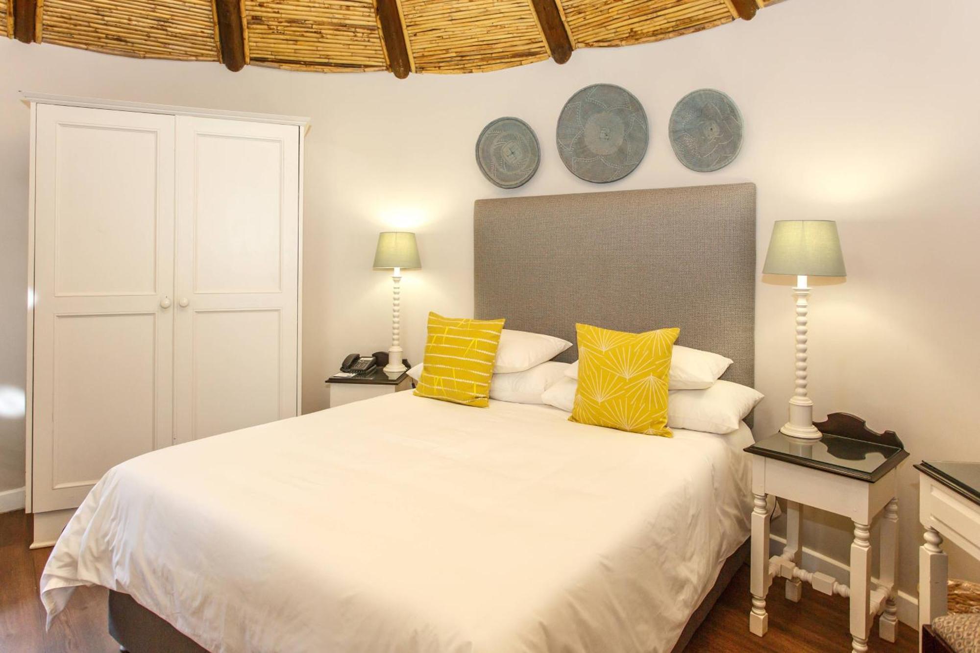 Protea Hotel By Marriott Oudtshoorn Riempie Estate מראה חיצוני תמונה