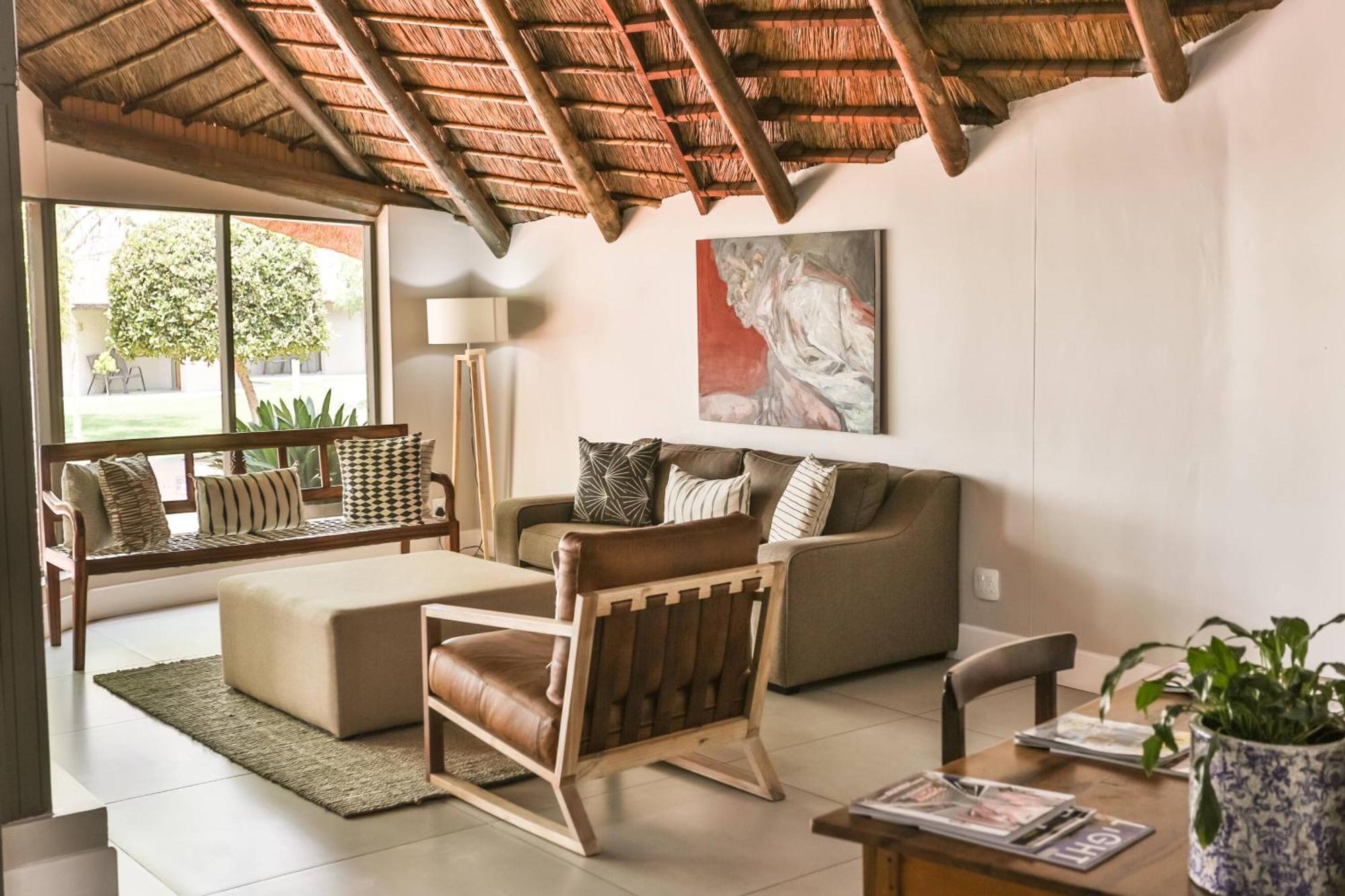 Protea Hotel By Marriott Oudtshoorn Riempie Estate מראה חיצוני תמונה