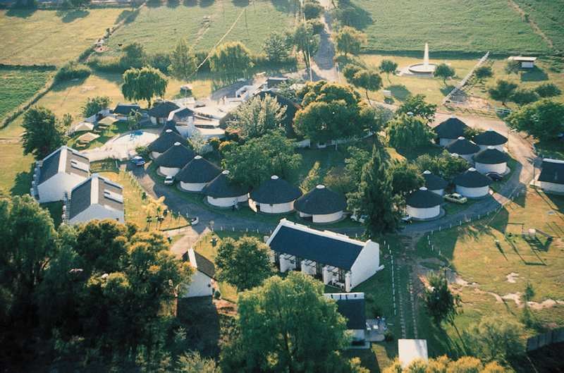Protea Hotel By Marriott Oudtshoorn Riempie Estate מראה חיצוני תמונה